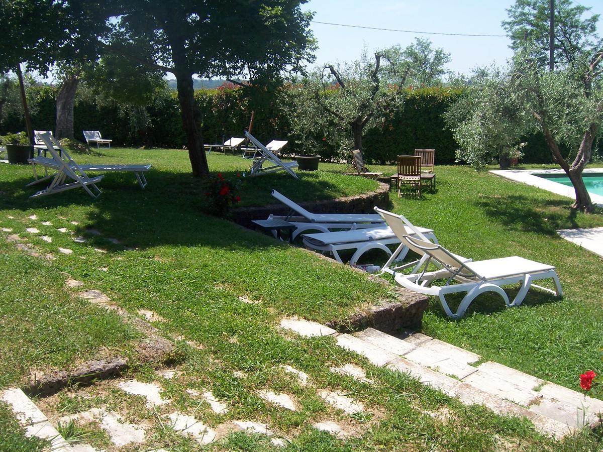 Agriturismo Le Due Querce Lazzeretto Exteriér fotografie